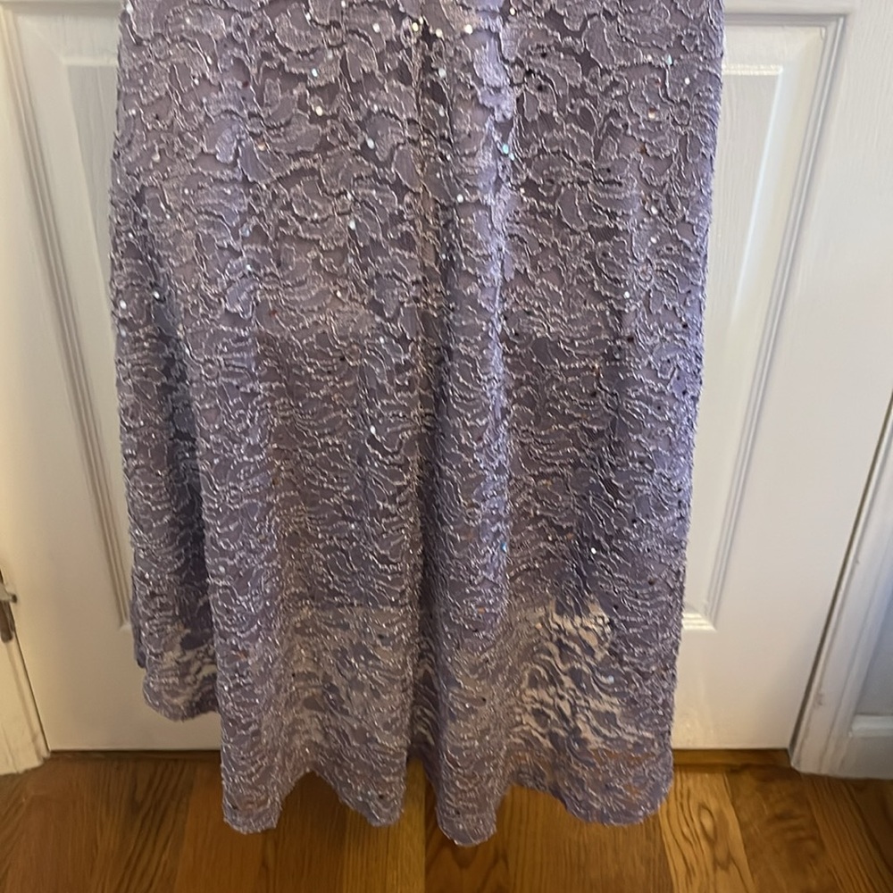 Women’s connected apparel dress - Picture 5 of 6